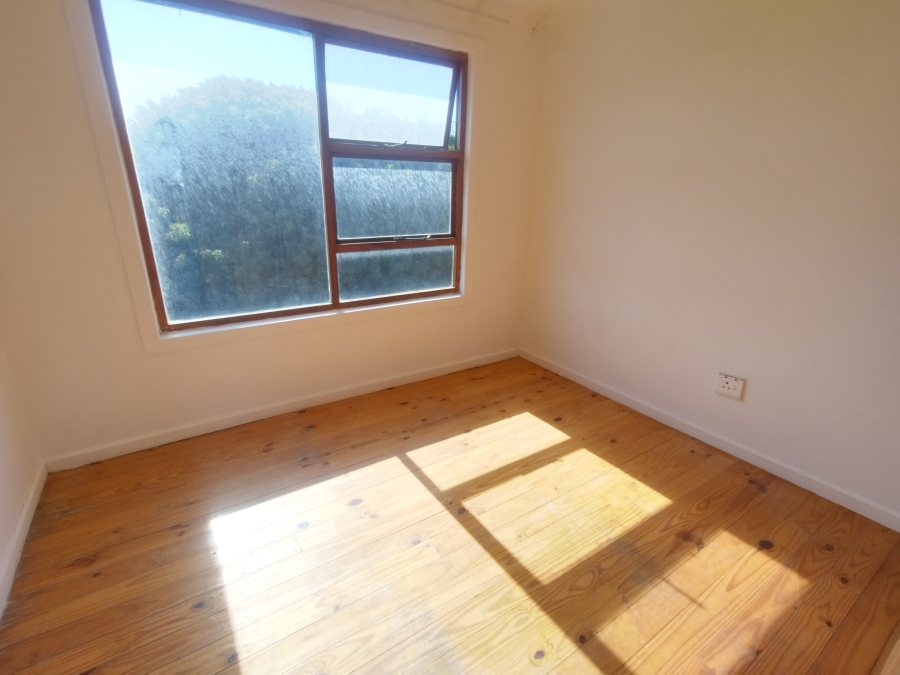 5 Bedroom Property for Sale in Kabeljauws Eastern Cape